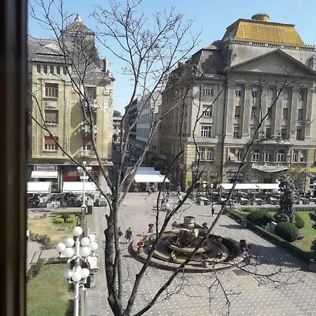 Διαμέρισμα Victoria Square *
